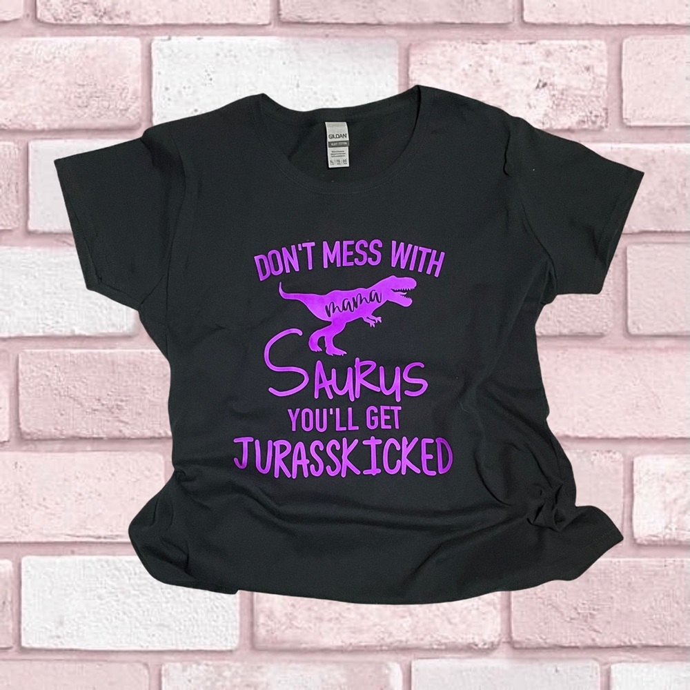 MAMASAURUS 🦖 TEE